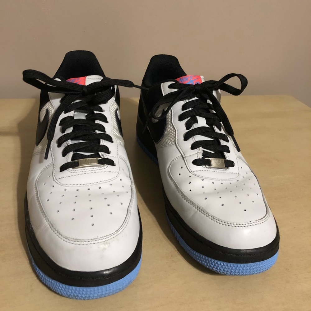 SB12.  Nike Air Force 1 82’ low